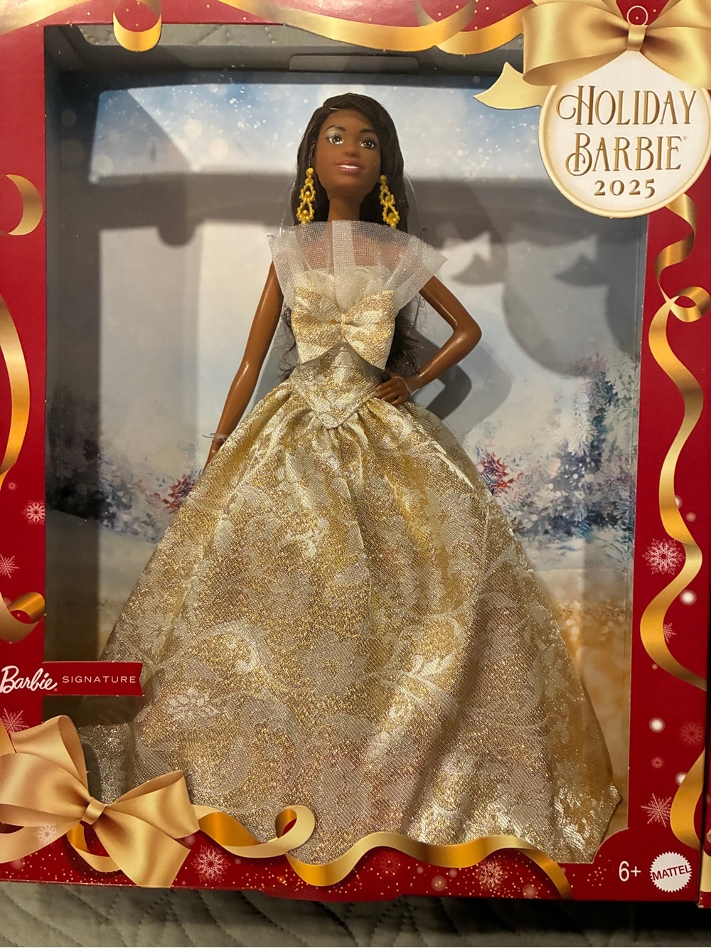 Holiday Barbie and Ken 2025 - Picture 2 of 3